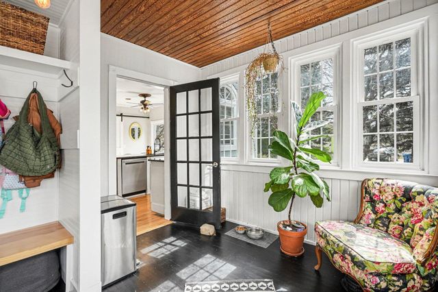 209 N Powell Road, Essexville, MI 48732