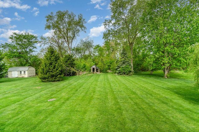 209 N Powell Road, Essexville, MI 48732