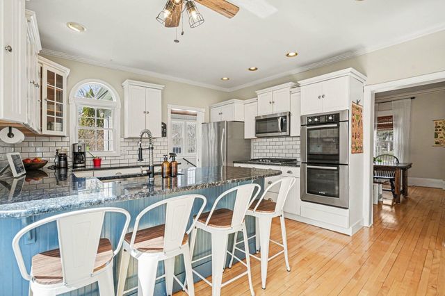 209 N Powell Road, Essexville, MI 48732