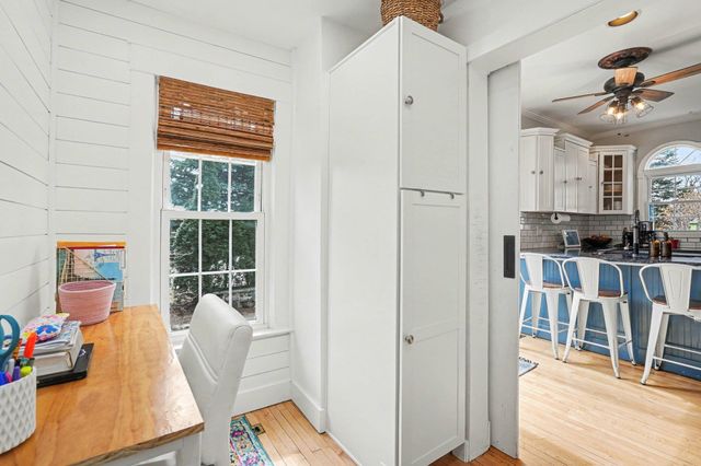 209 N Powell Road, Essexville, MI 48732