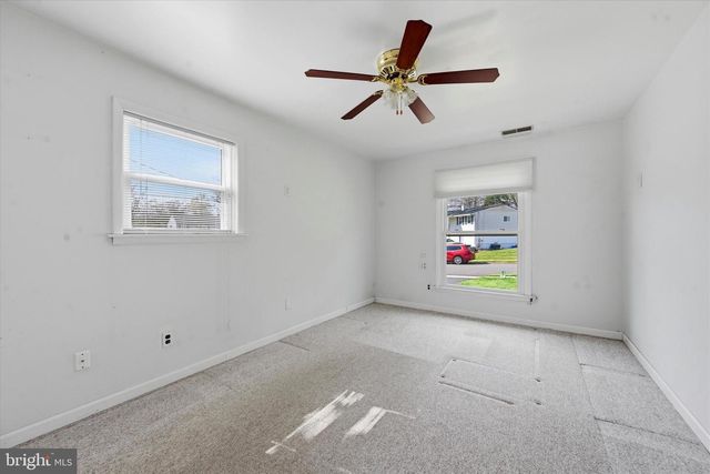 227 TUSCANY, Aston, PA 19014
