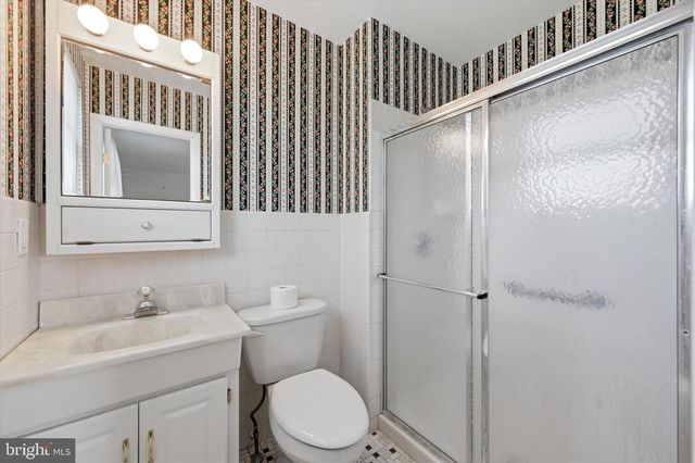 227 TUSCANY, Aston, PA 19014