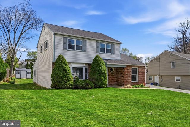 227 TUSCANY, Aston, PA 19014