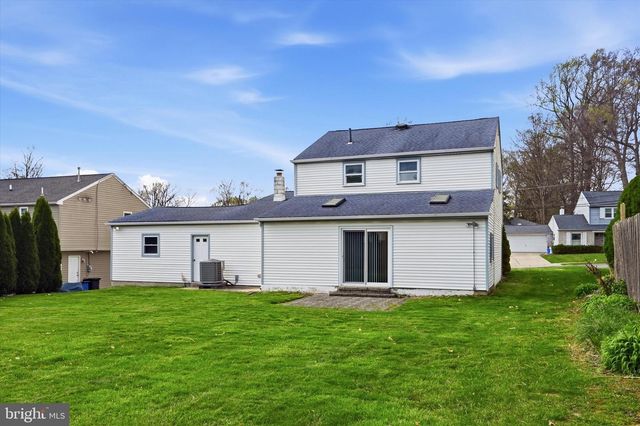 227 TUSCANY, Aston, PA 19014