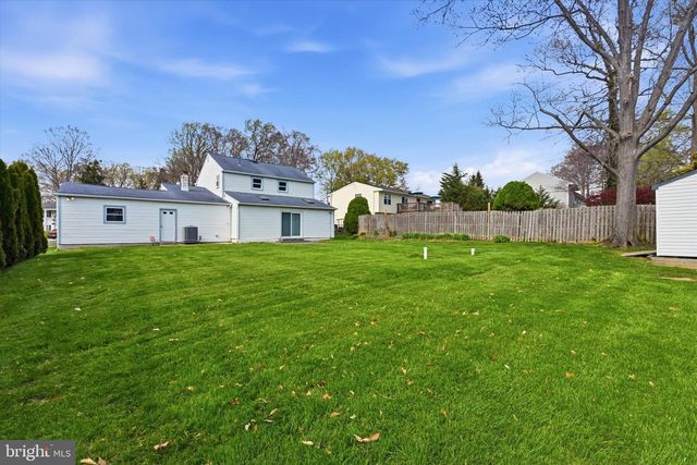 227 TUSCANY, Aston, PA 19014