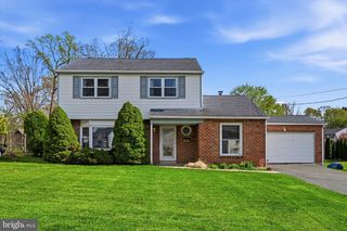 227 TUSCANY, Aston, PA 19014