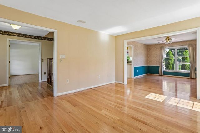 301 CONE BRANCH DR, Middletown, MD 21769