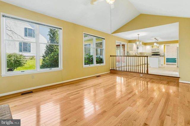 301 CONE BRANCH DR, Middletown, MD 21769