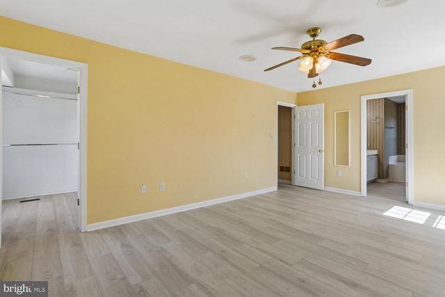 301 CONE BRANCH DR, Middletown, MD 21769