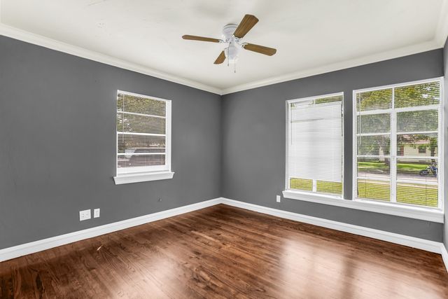 1433 Nash Street, Garland, TX 75042