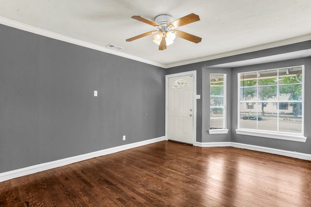 1433 Nash Street, Garland, TX 75042