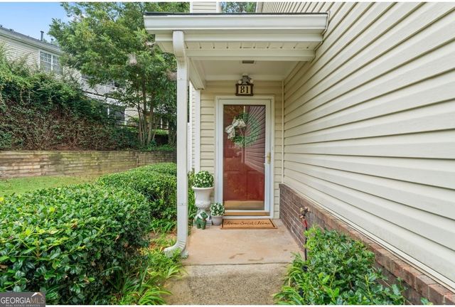 81 Hampshire Court, Avondale Estates, GA 30002