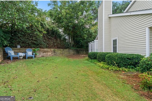 81 Hampshire Court, Avondale Estates, GA 30002