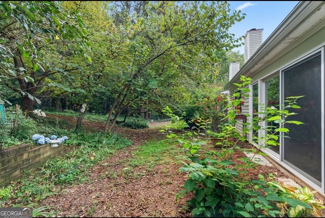 81 Hampshire Court, Avondale Estates, GA 30002