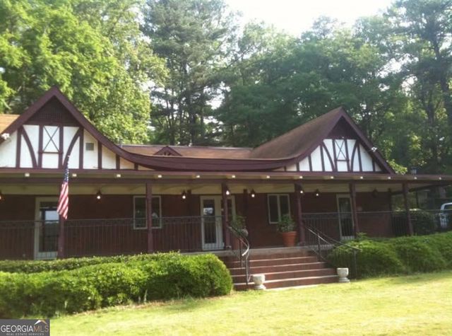 81 Hampshire Court, Avondale Estates, GA 30002