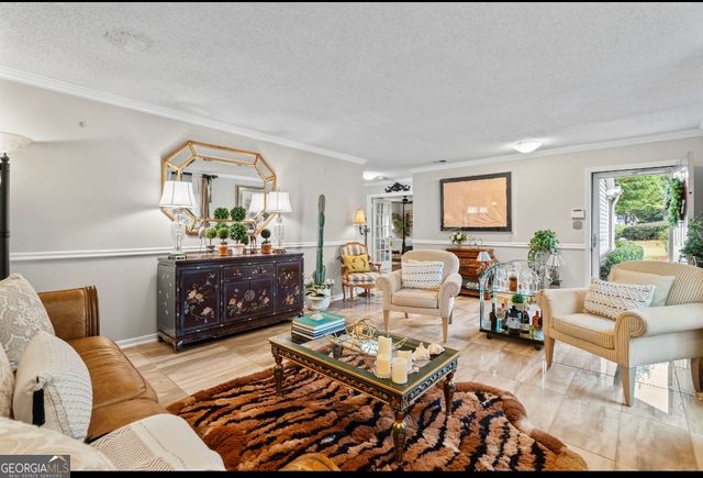 81 Hampshire Court, Avondale Estates, GA 30002