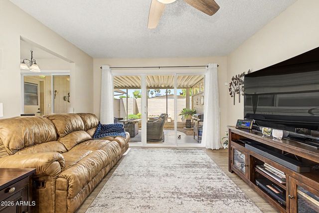 17476 N DEL WEBB Boulevard, Sun City, AZ 85373