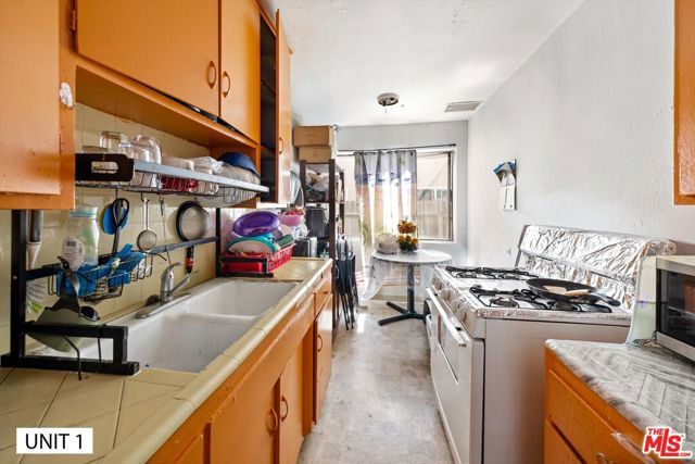 5859 Mandarin Drive, Goleta, CA 93117