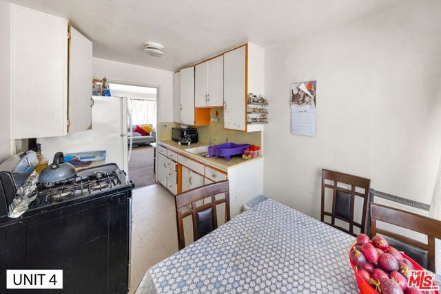 5859 Mandarin Drive, Goleta, CA 93117