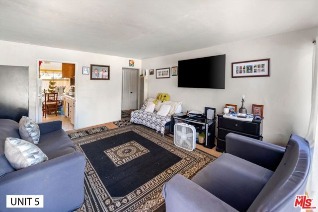 5859 Mandarin Drive, Goleta, CA 93117