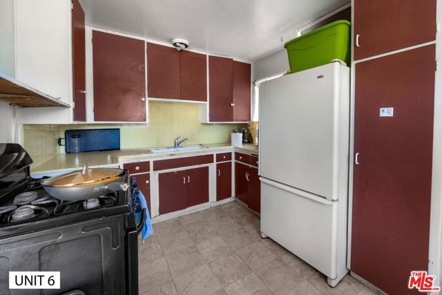 5859 Mandarin Drive, Goleta, CA 93117