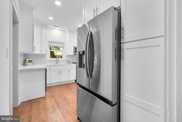 9 PHILADELPHIA AVE, Takoma Park, MD 20912