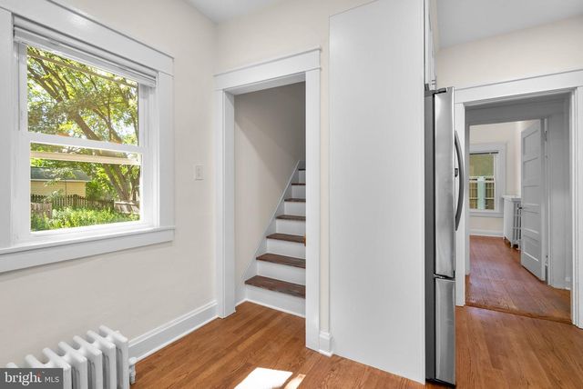 9 PHILADELPHIA AVE, Takoma Park, MD 20912