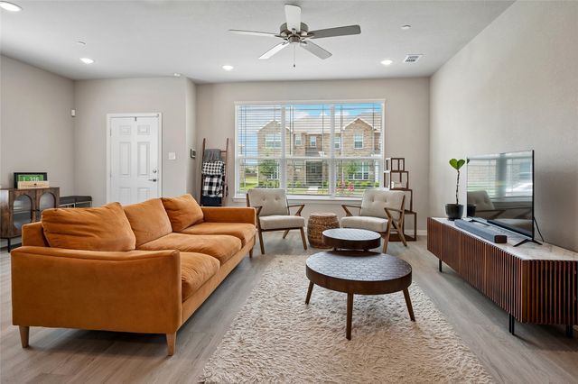 2829 Bellflower Drive, Mesquite, TX 75150