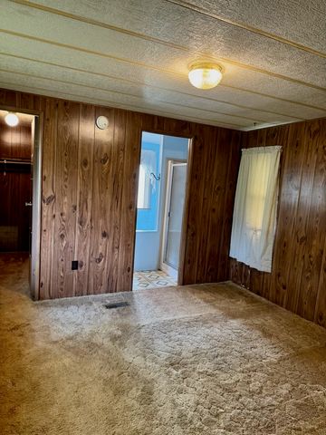 401 Private Road 7837, Wills Point, TX 75169