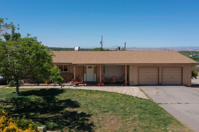 14304 Oakwood Place NE, Albuquerque, NM 87123