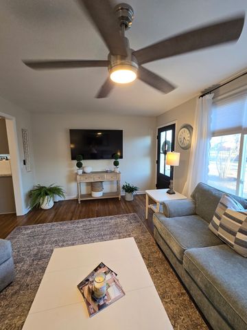 132 Neverbreak Dr, Hendersonville, TN 37075