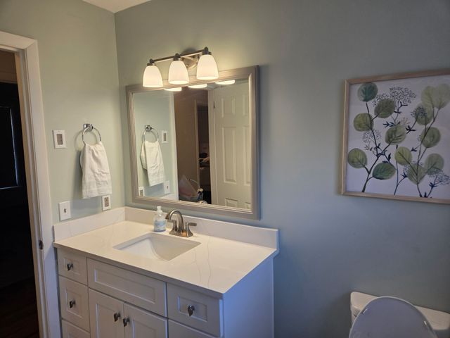 132 Neverbreak Dr, Hendersonville, TN 37075