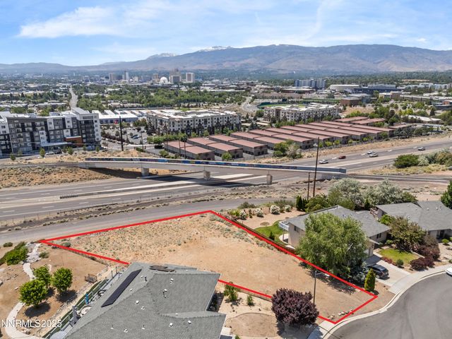 970 Demos Court, Reno, NV 89512