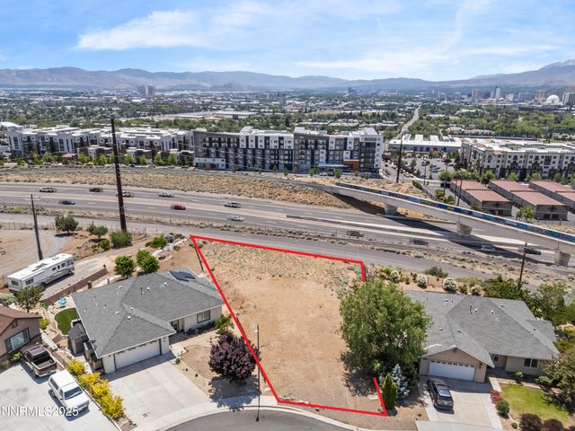 970 Demos Court, Reno, NV 89512