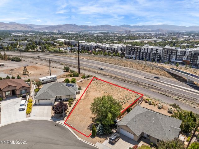 970 Demos Court, Reno, NV 89512