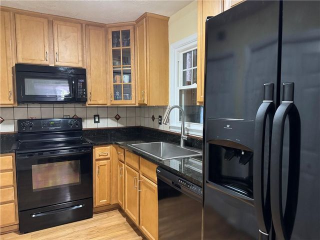 4111 N Gloucester Place 4111, Atlanta, GA 30341