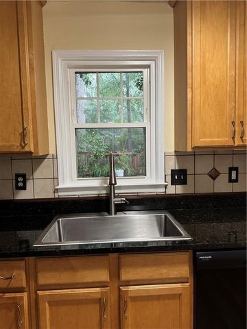 4111 N Gloucester Place 4111, Atlanta, GA 30341