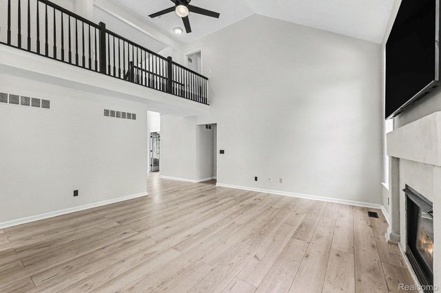 22273 Brywood Court, Clinton Charter Township, MI 48036