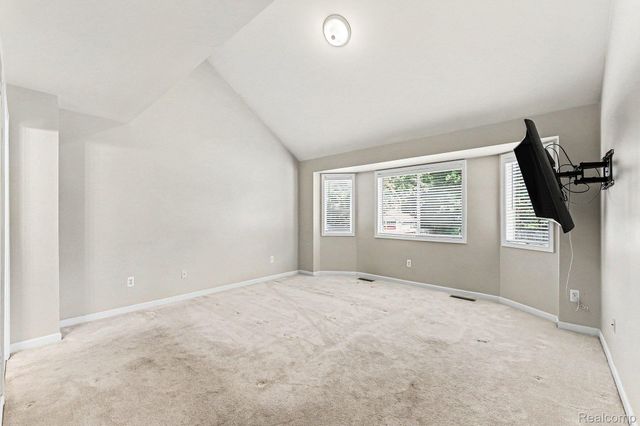 22273 Brywood Court, Clinton Charter Township, MI 48036