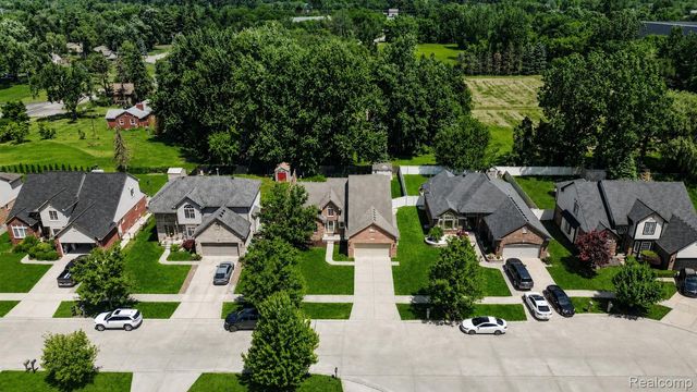22273 Brywood Court, Clinton Charter Township, MI 48036