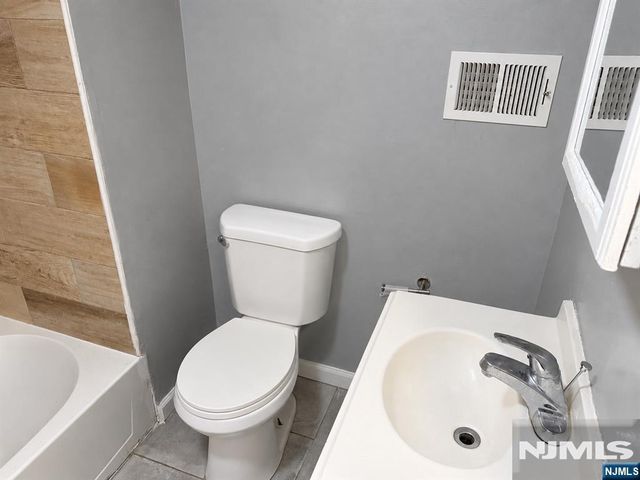 11 N Bridge Street, Paterson, NJ 07522