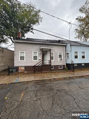 11 N Bridge Street, Paterson, NJ 07522