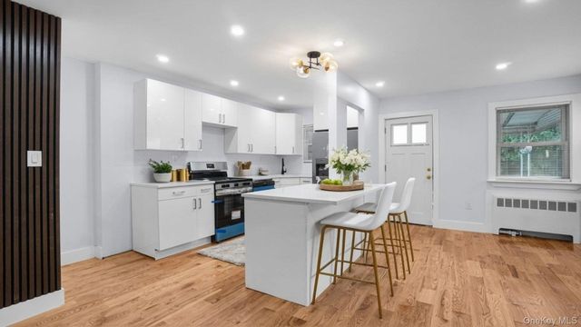 4081 Grace Avenue, Bronx, NY 10466