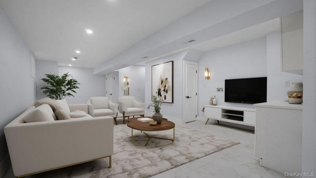 4081 Grace Avenue, Bronx, NY 10466