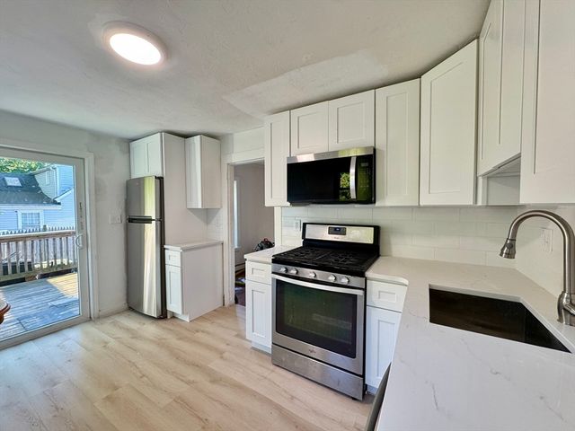 740-742 Main St, Weymouth, MA 02190