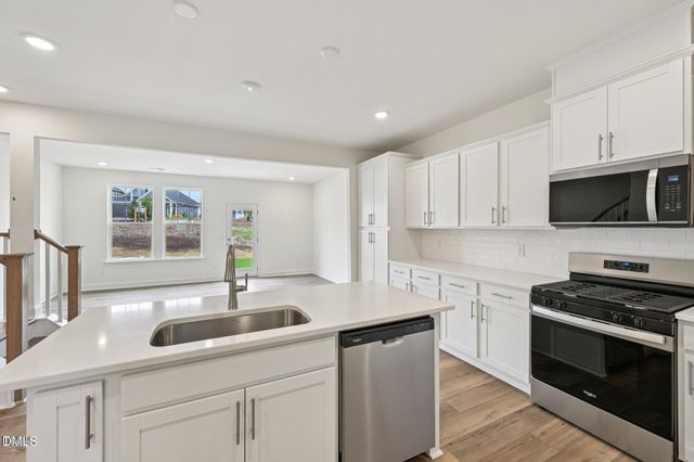 804 Kensley Grove Lane, Fuquay Varina, NC 27526