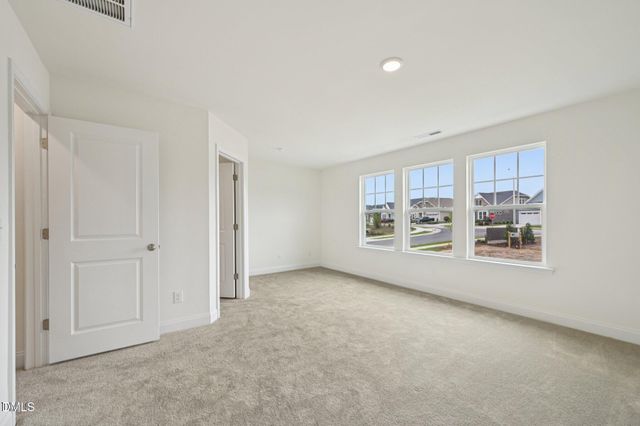 804 Kensley Grove Lane, Fuquay Varina, NC 27526