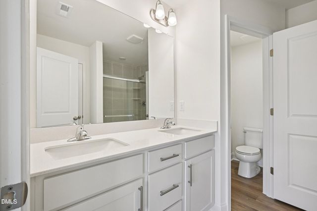 804 Kensley Grove Lane, Fuquay Varina, NC 27526