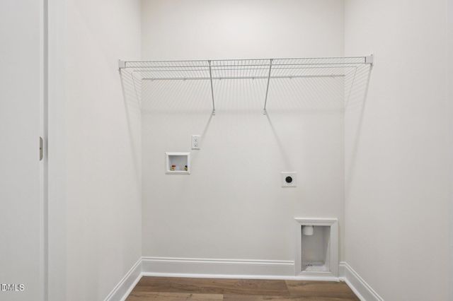 804 Kensley Grove Lane, Fuquay Varina, NC 27526