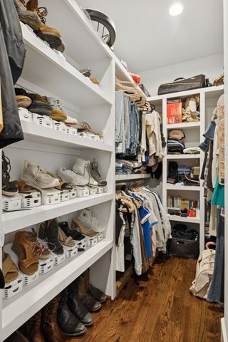 506B E Bend Dr, Nashville, TN 37209